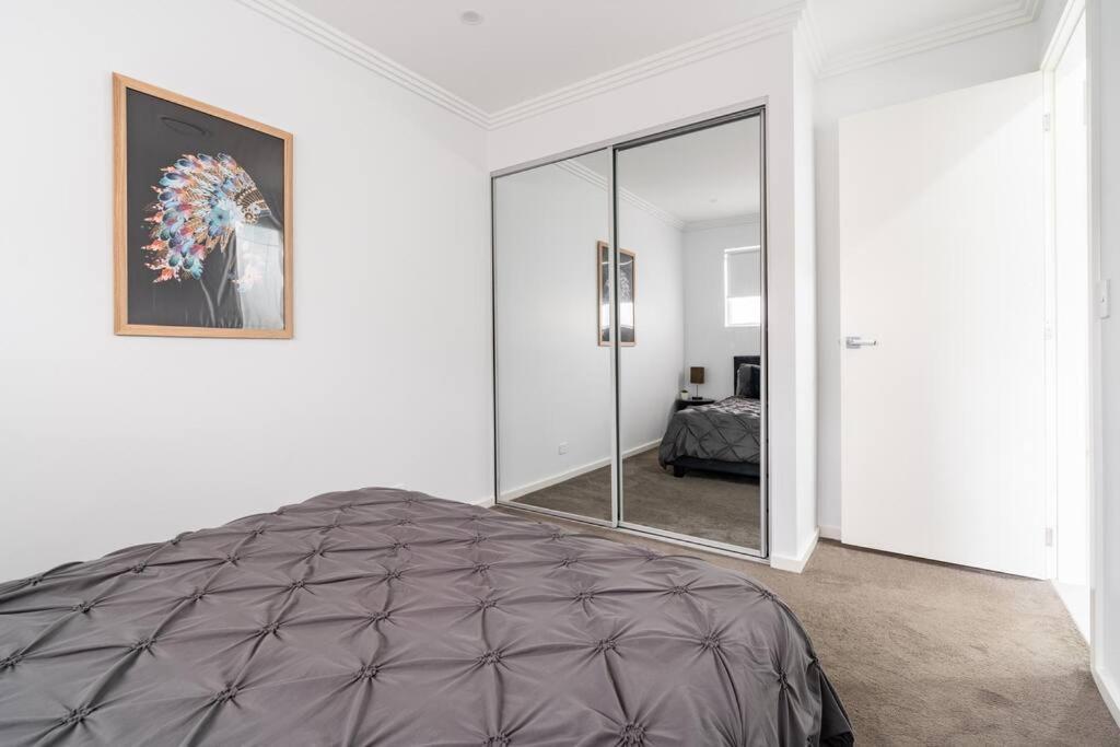 Neat 4 Bedroom In Catherine Fields Narellan Extérieur photo