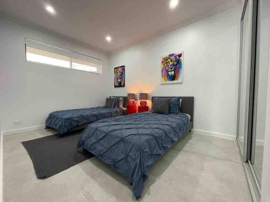 Neat 4 Bedroom In Catherine Fields Narellan Extérieur photo